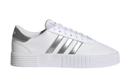 ADIDAS GZ2696 100 divatos női sneaker  41,5 méretben