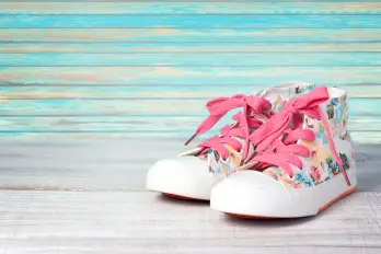 Milyen mintás cipőt válassz nyárra? A legújabb trendek